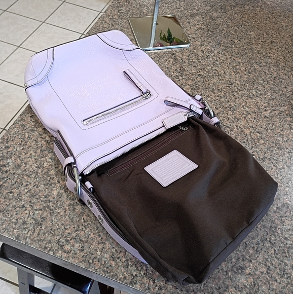 Coach Lilac Pebbled Leather Sling Crossbody Or Shoulder - Picture 8 of 17